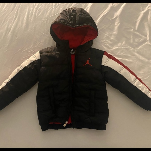 Jordan boys winter jacket size 6 - Picture 2 of 5
